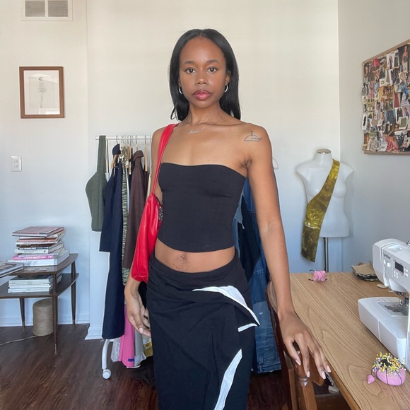 Meet your Posher, Asata - Picture 2 of 3